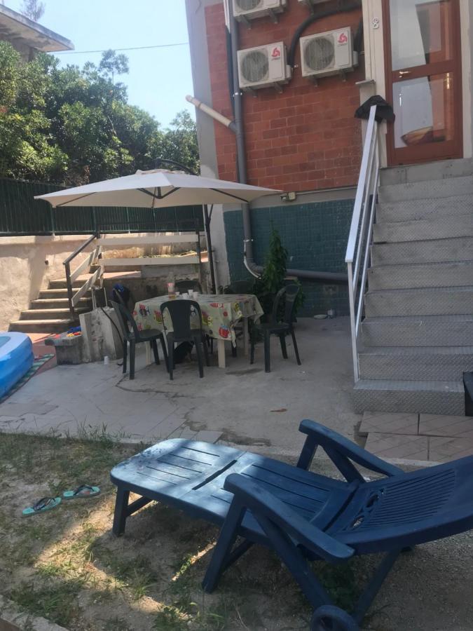 بونتيكانيانو Villa Belvedere Mini Appartamento المظهر الخارجي الصورة